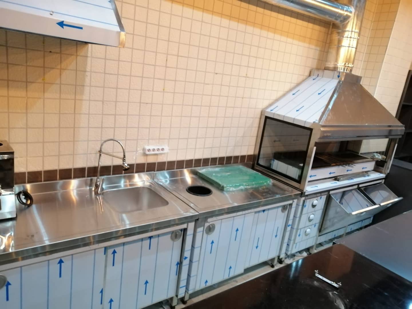 Soğuk Servis Vitrini SV-C160